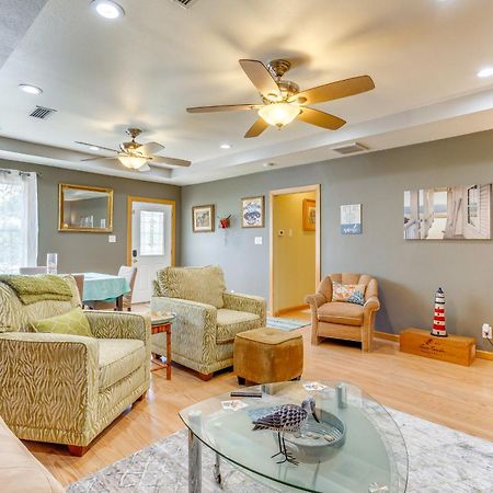 Pensacola Home With Private Spa Walk To Beach! Екстер'єр фото